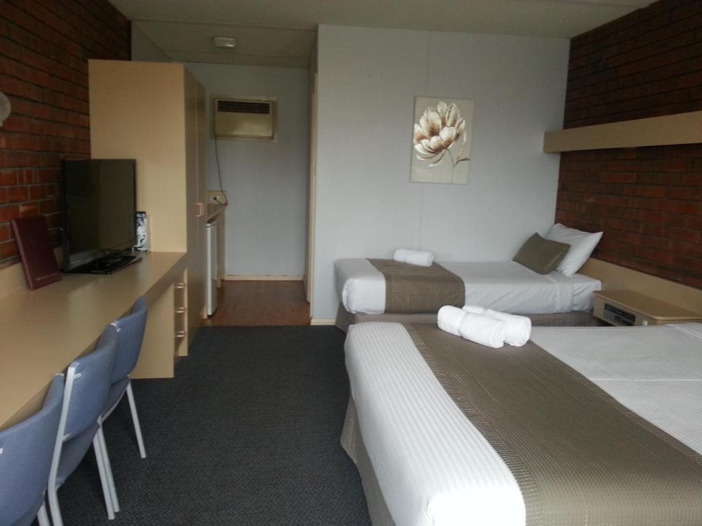 Big Valley Lakeside Paradise Motor Inn Shepparton Habitación foto